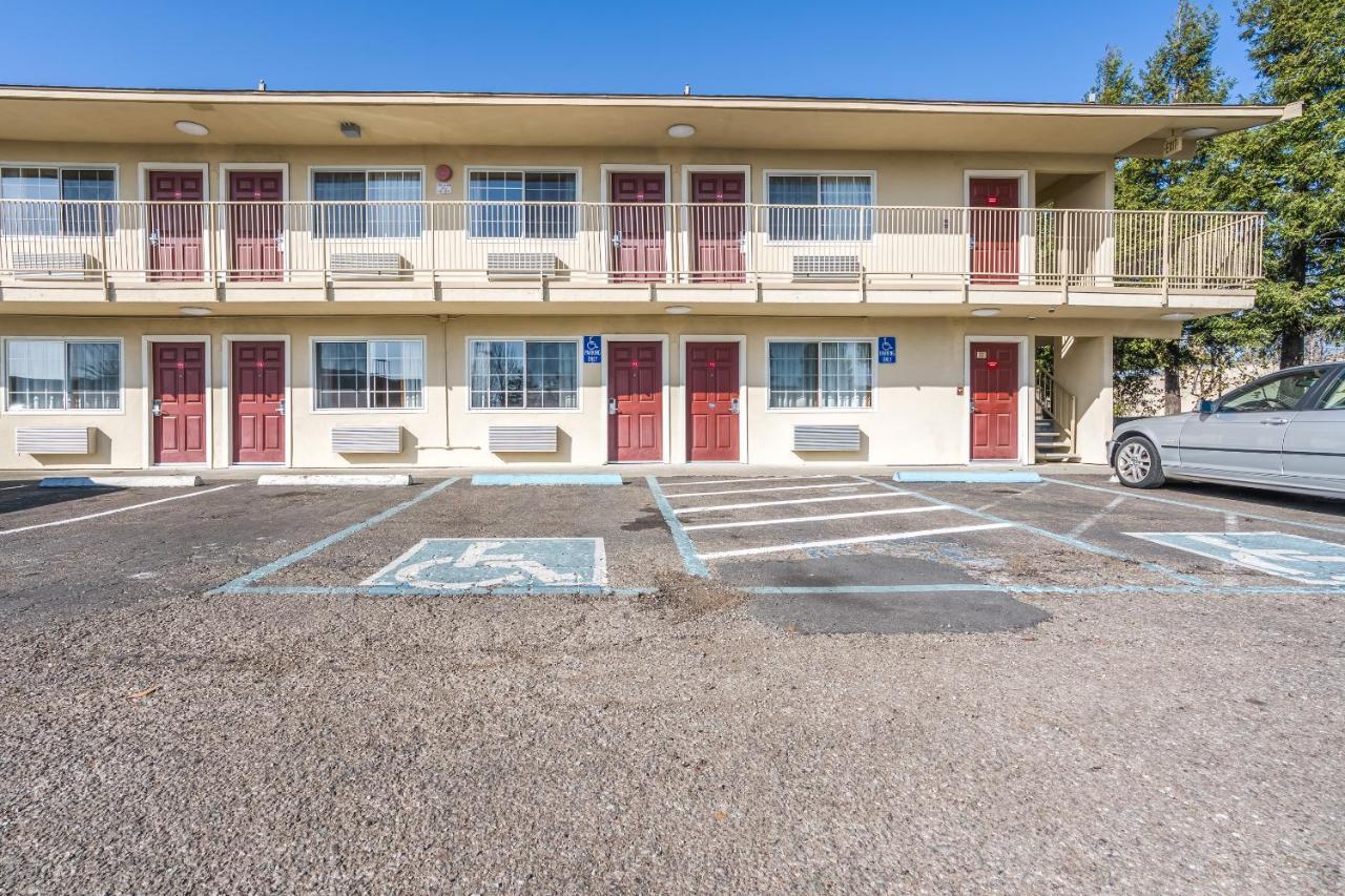 Americas Best Value Inn - Petaluma Exterior foto